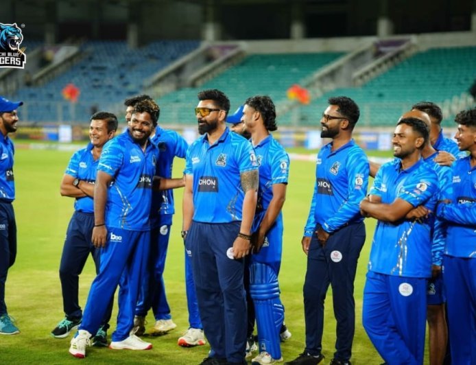 Kochi Blue Tigers Seal Semi-final Spot with Dominant Run